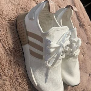 Women Adidas NMD Sneaker